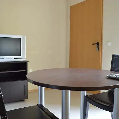 Green Hills Apart Apartmanhotel